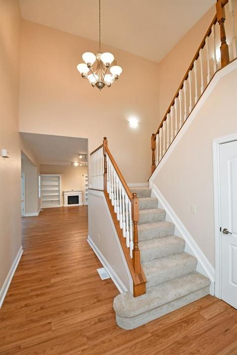 4538 Hunt Rd, Blue Ash, OH 45242 photo 4