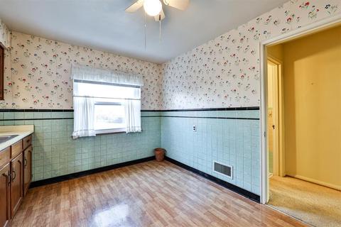 1440 Hill Ave, Mount Healthy, OH 45231 photo 10