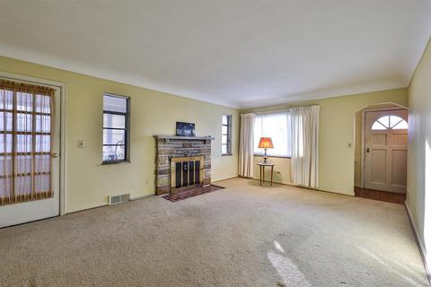 1440 Hill Ave, Mount Healthy, OH 45231 photo 5