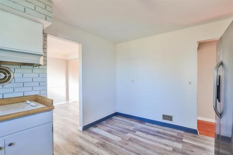 8831 Winton Rd, Cincinnati, OH 45231 photo 13