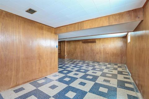 8831 Winton Rd, Cincinnati, OH 45231 photo 21