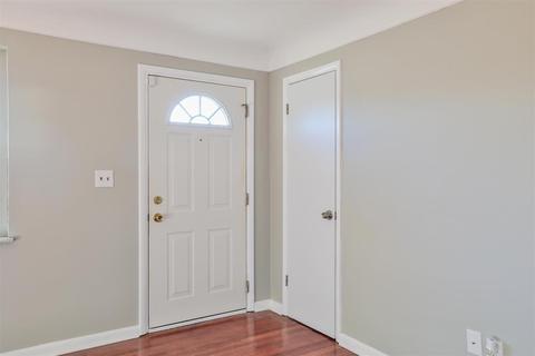 8831 Winton Rd, Cincinnati, OH 45231 photo 4