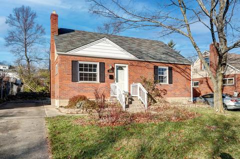 1683 Sanborn Dr, Reading, OH 45215 photo 1