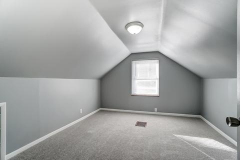 1683 Sanborn Dr, Reading, OH 45215 photo 23