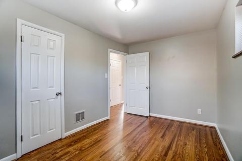 1683 Sanborn Dr, Reading, OH 45215 photo 14