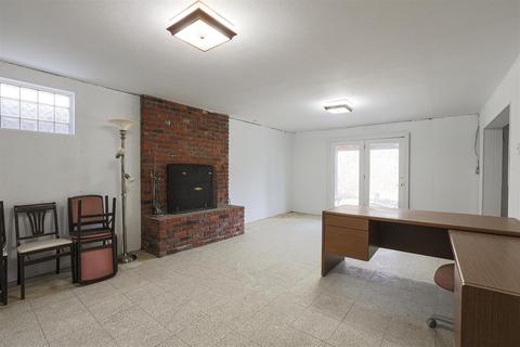 2884 Alpine Ter, Cincinnati, OH 45208 photo 32
