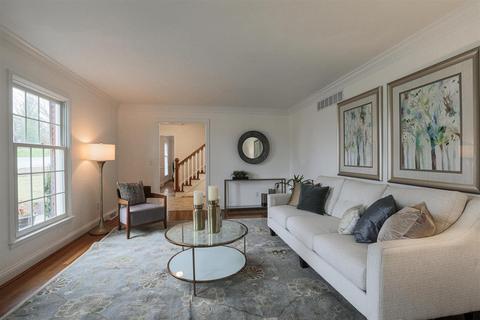 2884 Alpine Ter, Cincinnati, OH 45208 photo 8