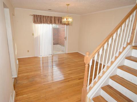 473 Mcintosh Dr, Cincinnati, OH 45255 photo 9
