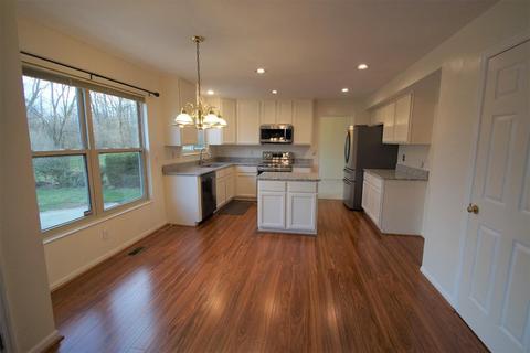 11656 Raphael Pl, Forest Park, OH 45240 photo 3
