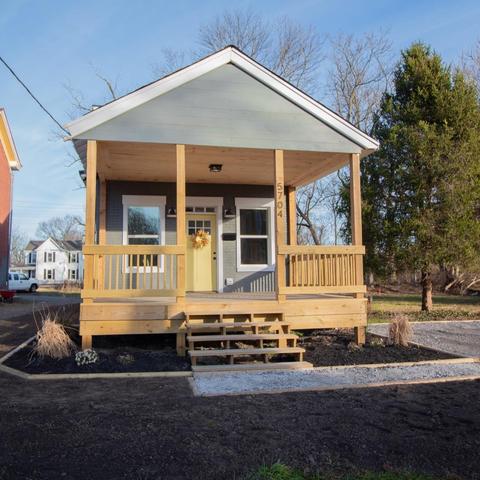 5704 Roe St, Cincinnati, OH 45227 photo 2