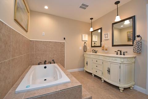 10030 Windzag Ln, Montgomery, OH 45242 photo 12