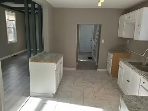6924 Gilbert Ave, Cincinnati, OH 45239 photo 10