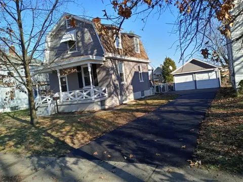 6924 Gilbert Ave, Cincinnati, OH 45239 photo 3