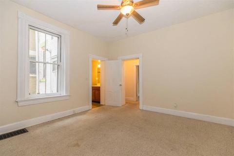 3208 Bishop St, Cincinnati, OH 45220 photo 5