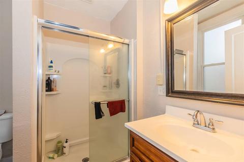 3208 Bishop St, Cincinnati, OH 45220 photo 14