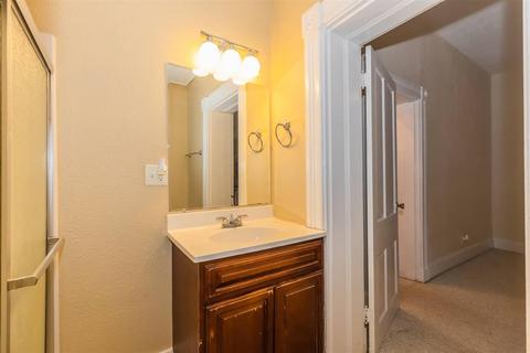 3208 Bishop St, Cincinnati, OH 45220 photo 17
