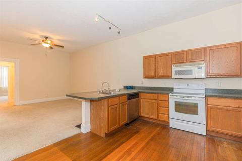 3208 Bishop St, Cincinnati, OH 45220 photo 8