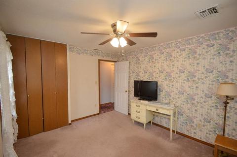 1119 Wellspring Dr, Cincinnati, OH 45231 photo 13