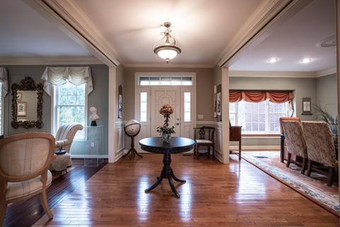 2640 Stonehaven Dr, Cincinnati, OH 45245 photo 3