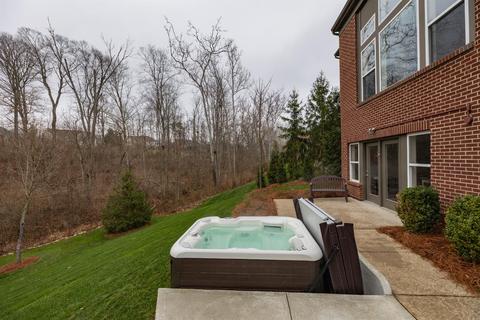 2640 Stonehaven Dr, Cincinnati, OH 45245 photo 37