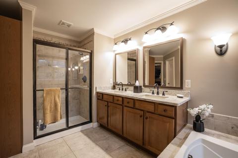 2640 Stonehaven Dr, Cincinnati, OH 45245 photo 19