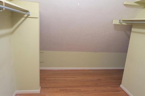 6864 Greenfield Dr, Cincinnati, OH 45224 photo 11