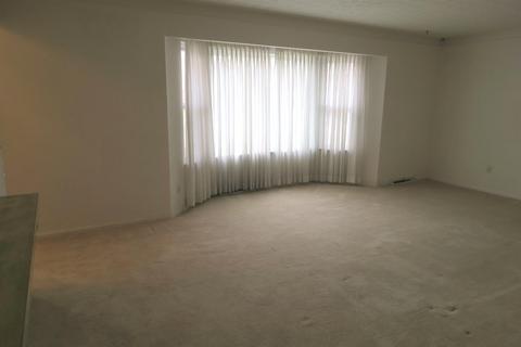 6864 Greenfield Dr, Cincinnati, OH 45224 photo 6