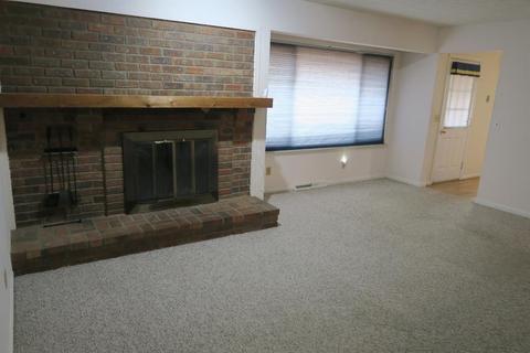 6864 Greenfield Dr, Cincinnati, OH 45224 photo 7