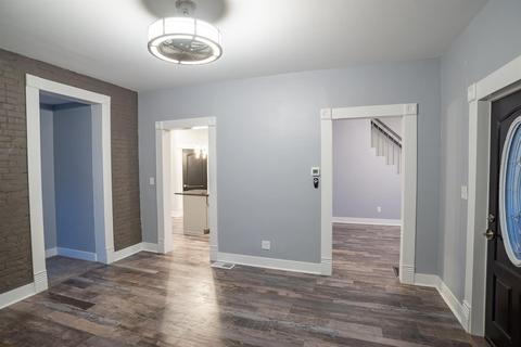 205 Pike St, Reading, OH 45215 photo 4