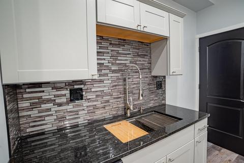 205 Pike St, Reading, OH 45215 photo 8