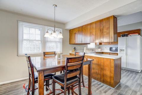 1102 Indra Ct, Forest Park, OH 45240 photo 6