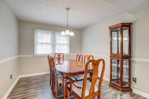 1102 Indra Ct, Forest Park, OH 45240 photo 9