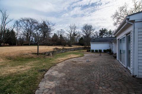 8080 Springvalley Dr, Cincinnati, OH 45236 photo 3