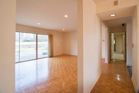 8080 Springvalley Dr, Cincinnati, OH 45236 photo 22
