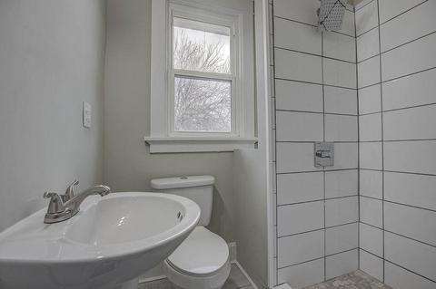 3224 Glenmore Ave, Cincinnati, OH 45211 photo 52