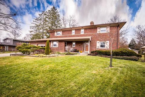 7846 Glenbrook Ct, Cincinnati, OH 45224 photo 3