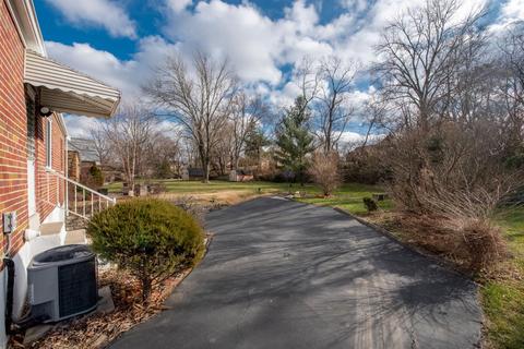 5161 Highview Dr, Cincinnati, OH 45238 photo 18