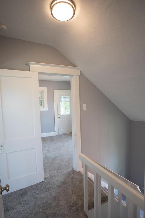 4001 Watterson St, Cincinnati, OH 45227 photo 16