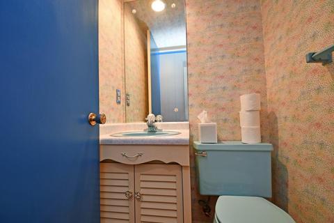8541 Sturbridge Dr, Cincinnati, OH 45236 photo 9