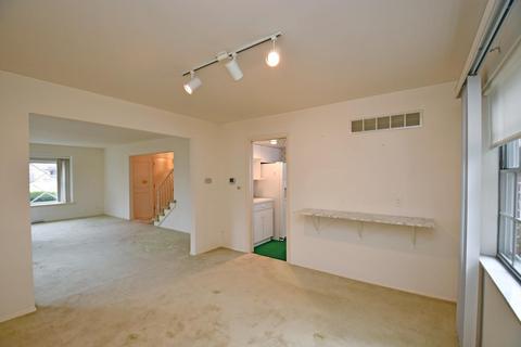 8541 Sturbridge Dr, Cincinnati, OH 45236 photo 15