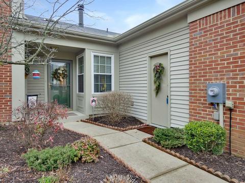 5568 Regimental Pl, Cincinnati, OH 45239 photo 2