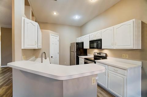 7824 Gapstow Brg, Cincinnati, OH 45231 photo 10