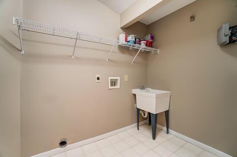 7824 Gapstow Brg, Cincinnati, OH 45231 photo 28