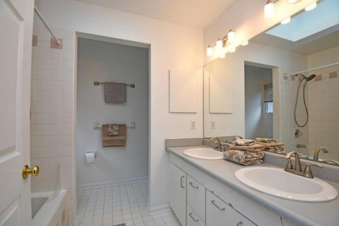 3429 Cornell Pl, Cincinnati, OH 45220 photo 22