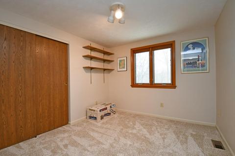 4800 Flintlock Dr, Cincinnati, OH 45244 photo 25