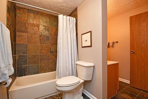 4800 Flintlock Dr, Cincinnati, OH 45244 photo 21