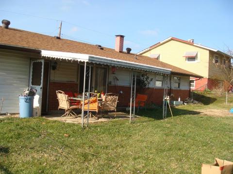 862 Glasgow Dr, Forest Park, OH 45240 photo 2