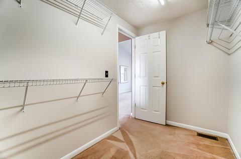 992 Vixen Dr, Cincinnati, OH 45245 photo 22