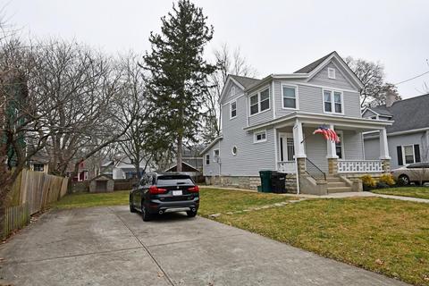 6716 Roe St, Cincinnati, OH 45227 photo 2