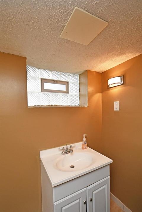 6716 Roe St, Cincinnati, OH 45227 photo 30